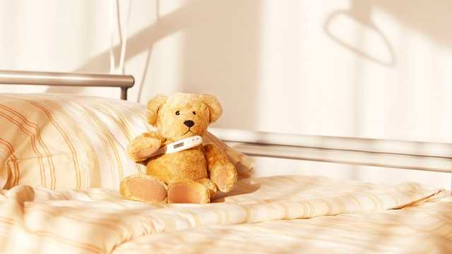 Пара из Харькова обвинила врачей в том, что они покалечили их ребенка