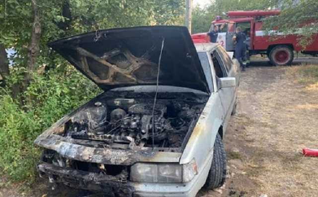 Трагічна смерть: чоловік помер, рятуючи свою автівку