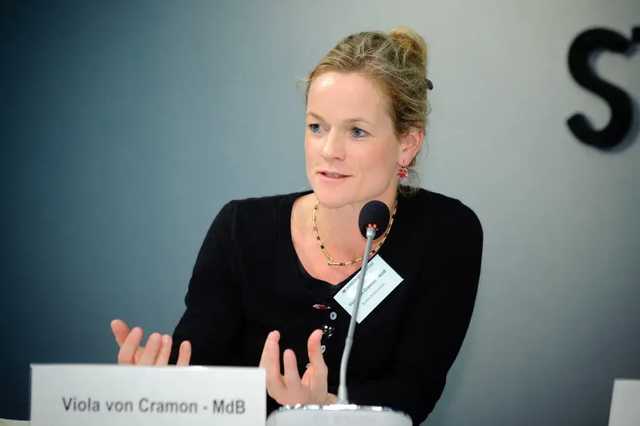 Евродепутат ответила Арахамии, что возможная потеря безвиза — не слухи