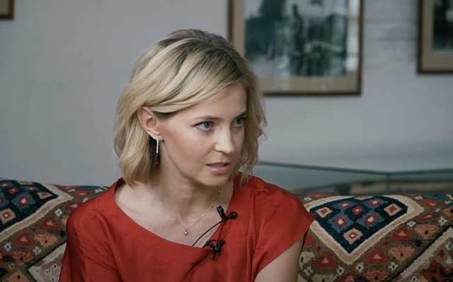 Собчак змусила Поклонську виправдовуватися через анексію Криму