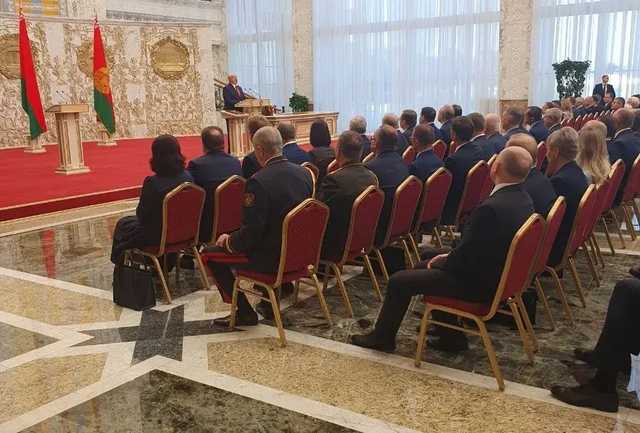 Лукашенко тайно провел инаугурацию