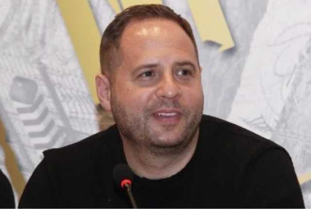 «Без фейков совсем сложно»: Ермак нервно отреагировал на скандальное журналистское расследование