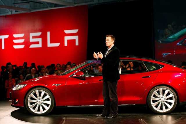 Вартість Tesla впала на $50 млрд: плани Маска не виправдали очікувань інвесторів