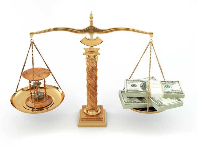 Во Львове сержант заложил в ломбард штабной ноутбук