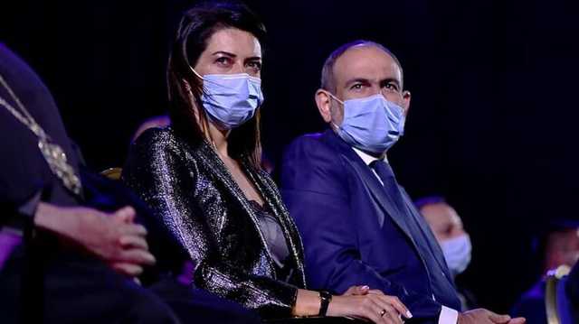 Жена Пашиняна отправилась под обстрелы в Нагорный Карабах