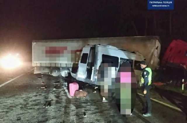 ДТП под Киевом: количество жертв трагедии достигло семи