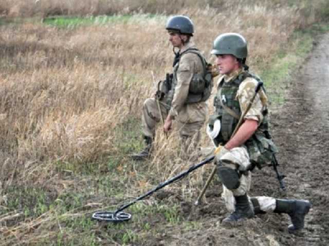 «Зір вдалося зберегти»: у Дніпрі лікарі рятують сапера, який підірвався на Донбасі