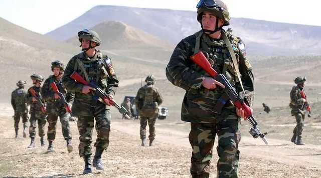 Наступление продолжается: Азербайджан показал фото убитых армянских солдат