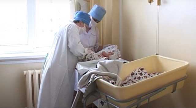 Степанов рассказал, сколько будут стоить роды с 2021 года