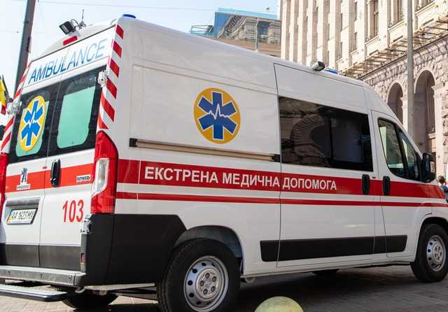 В Киеве врач “скорой” умер во время оказания помощи пациентке на вызове
