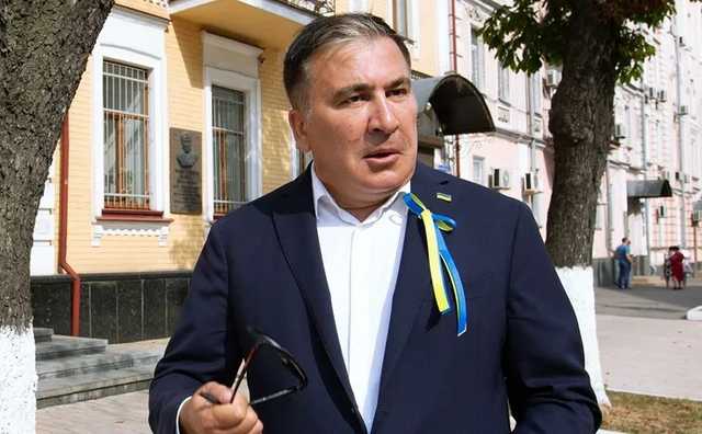 СМИ: На Саакашвили в ресторане Киева совершено покушение