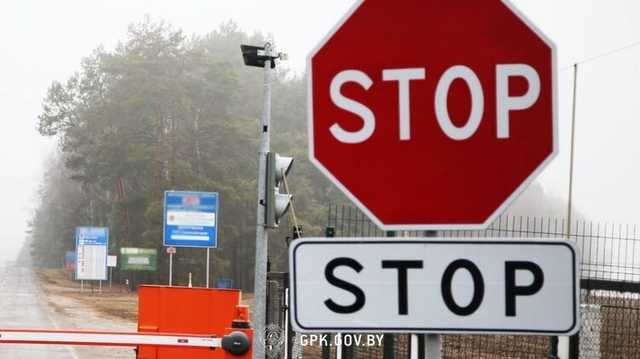 На границе Беларуси с Украиной и Евросоюзом образовались очереди из сотен грузовиков