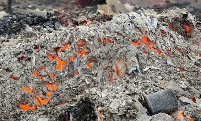 Спасатели ликвидировали один из очагов пожара на Луганщине