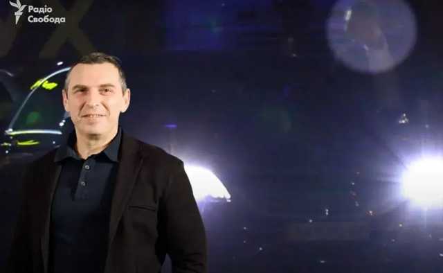 СМИ: Помощник Зеленского Шефир тайно встречался с Ахметовым у него дома