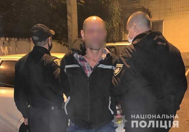 Під Києвом п’яний рецидивіст скинув з балкона свого товариша по чарці