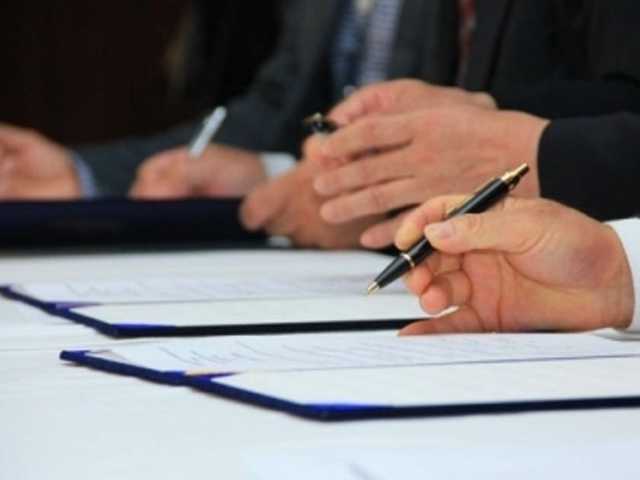 Минсоцполитики хочет запретить передавать наследство украинцам, которые не заботились о своих родственниках