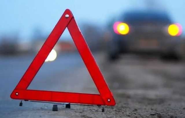 В Одесской области столкнулись легковушка и грузовик, есть погибшие и пострадавшие