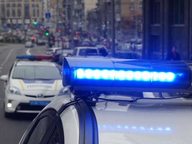 В Днепре во дворе взорвался взрывпакет со свинцом: пострадал мужчина