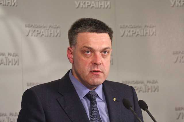 Тягнибок предлагает купить вакцину в России — только для «Слуги народа» и ОПЗЖ