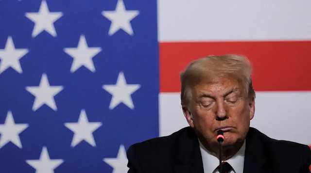 СМИ: Препараты от коронавируса могли оказать негативное влияние на психику Трампа