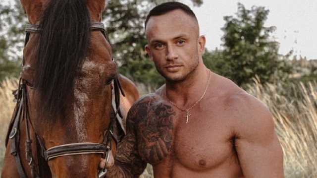 От коронавируса умер известный блогер-силач