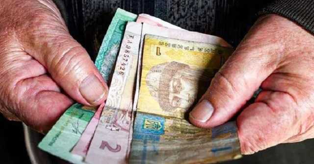 Украинцам на пенсии будут больше доплачивать за стаж: как получить прибавку