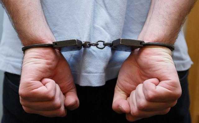 Жестокое нападение в Киеве: мужчина подстрелил и избил прохожего