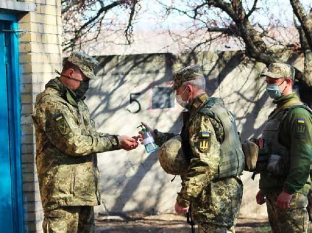 За сутки в ВСУ зафиксировали 141 новый случай COVID-19