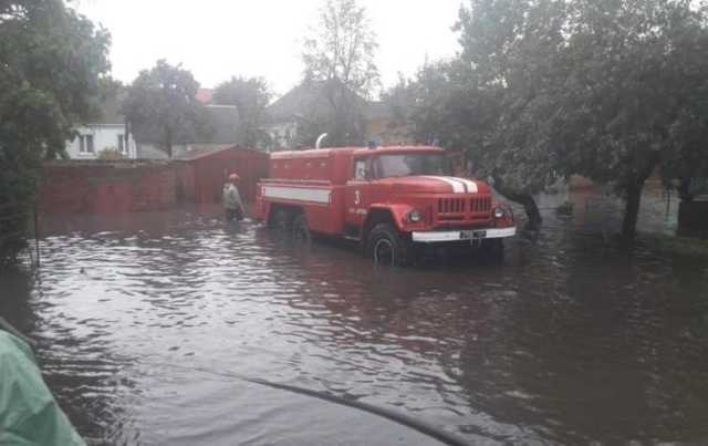 В Белой Церкви из-за ливня подтопило около 10 домов