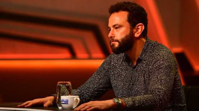 "Забрали одну - пересел в другую". В центре Киева эвакуировали авто нардепа Дубинского