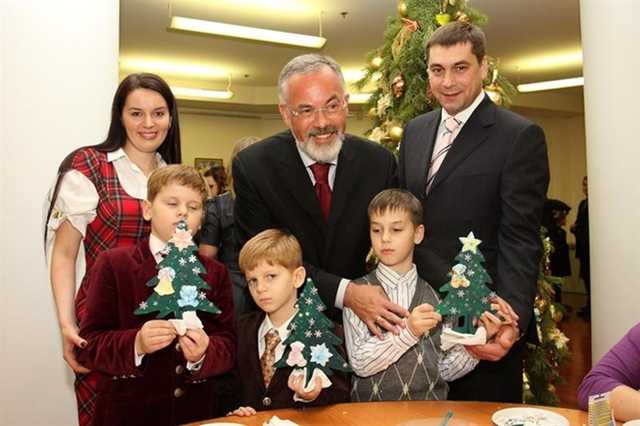 «Реванш» у НАУ: Шкарлет віддав університет куму Табачника