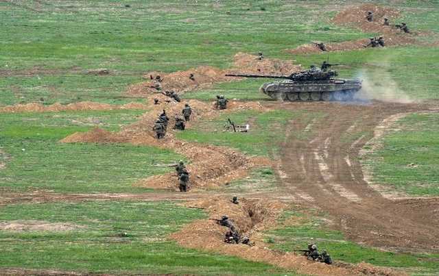 Азербайджан опубликовал видео из занятых городов