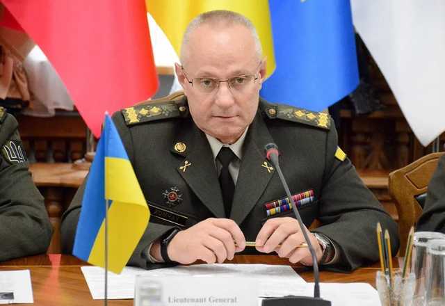 Волонтер: Хомчак выписал себе новую квартиру. Уже третью, предыдущие две приватизировал