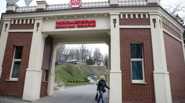 В Киеве поднялась волна самоубийств пациентов с коронавирусной инфекцией