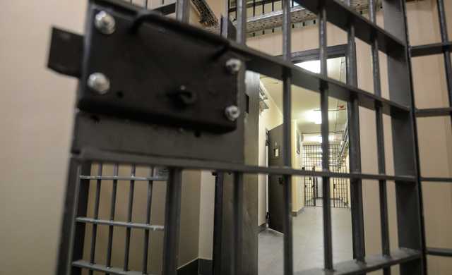 В Харьковском СИЗО один арестованный требовал у другого $6 тысяч