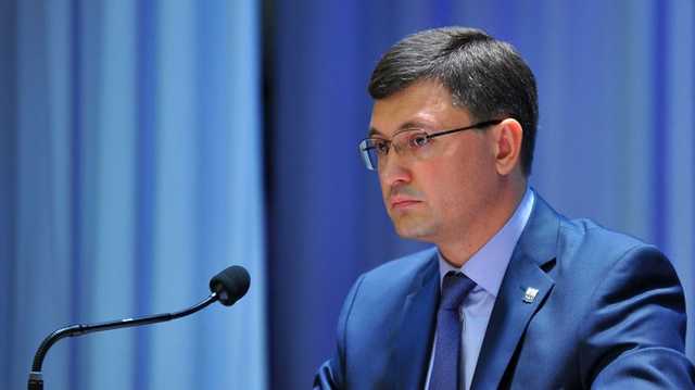 Мэр заполненного коронавирусными больными Мариуполя подхватил COVID-19