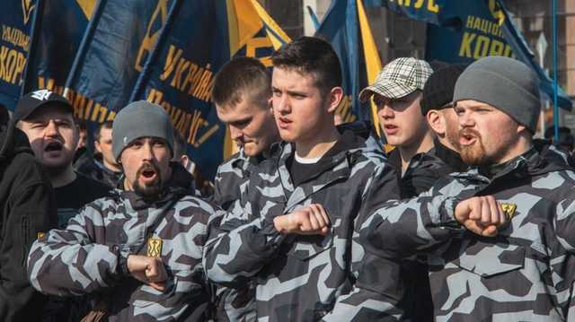 СБУ втайне от Авакова провела массовые обыски в "Нацкорпусе" и "Азове"