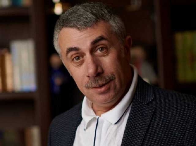 "Потрите тряпочку чесноком": доктор Комаровский рассказал, как наверняка диагностировать коронавирус