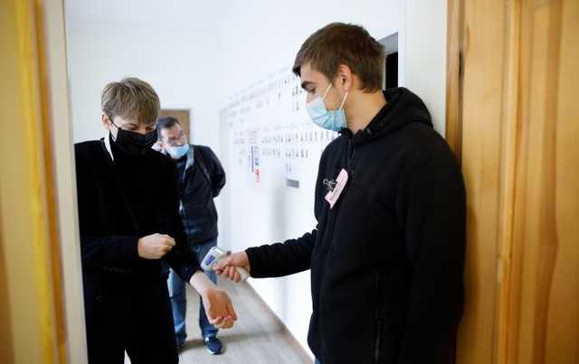 Выборы не должны привести к вспышке коронавируса, - Ляшко