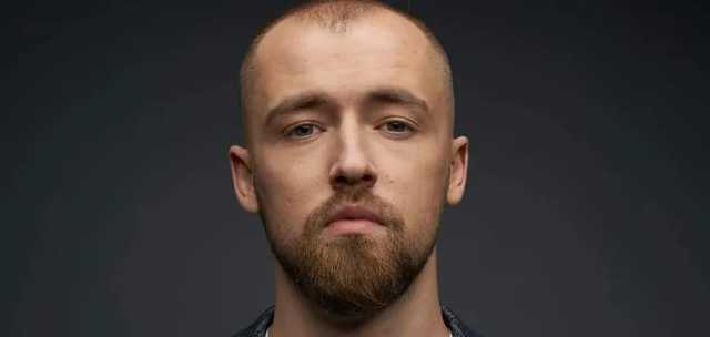 "Слуга" выдвинула 28-летнего кандидата в Киевсовет, который выиграл тендеры на 920 млн