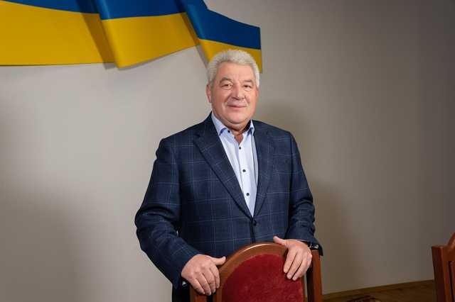 Чинний мер Бахмута Рева всьоме виграв вибори