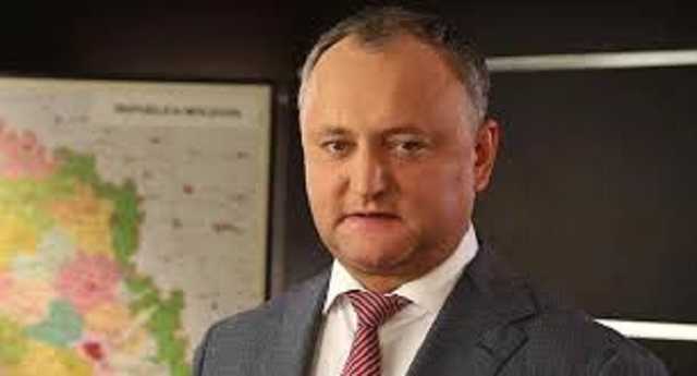 В Молдове - рекордная явка за рубежом, где Додон гарантированно проигрывает