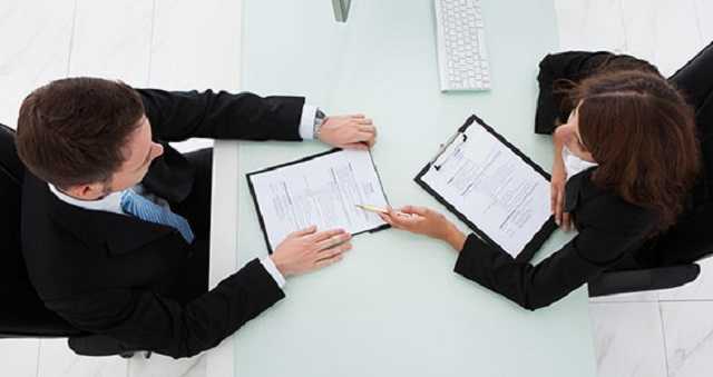 Кабмин введет для украинцев "признаки работы" и заставит оформляться по-новому: законопроект