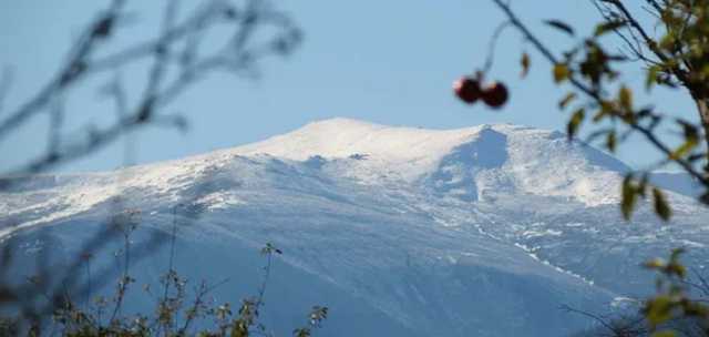 В Карпатах выпал снег и ударил мороз