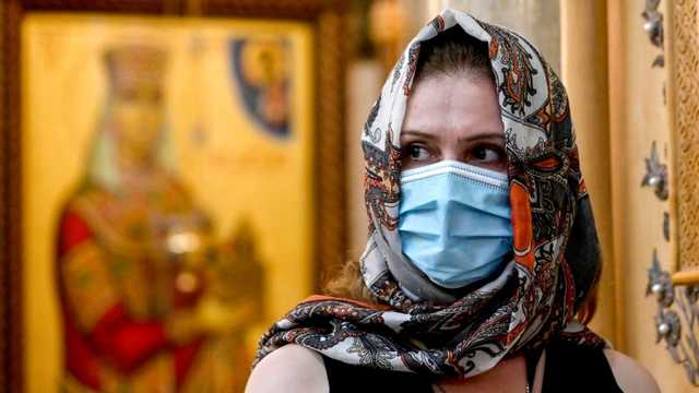 В Грузии вводят тотальный масочный режим