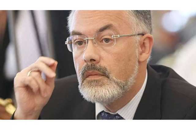 Табачник повертається? Ректор НАУ заявив про рейдерське захоплення вишу