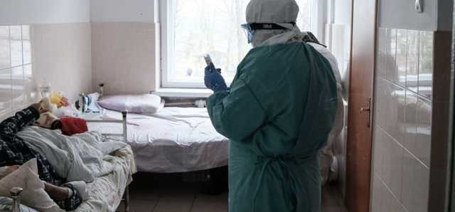 Премьер спрогнозировал до 20 тысяч новых инфицированных коронавируса в Украине ежедневно