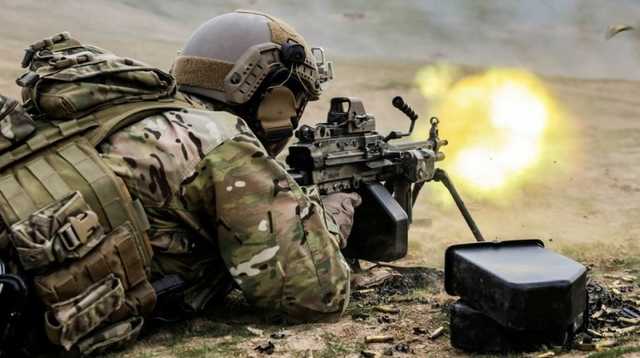 Бутусов: Азербайджан перерезал "дорогу жизни" Карабаха