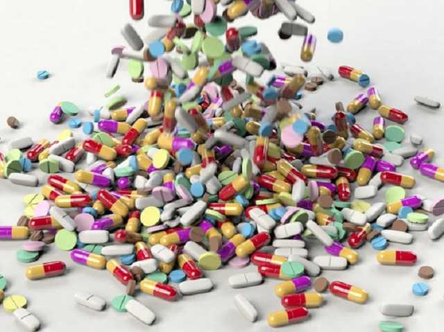 Украинцы налегли на антибиотики