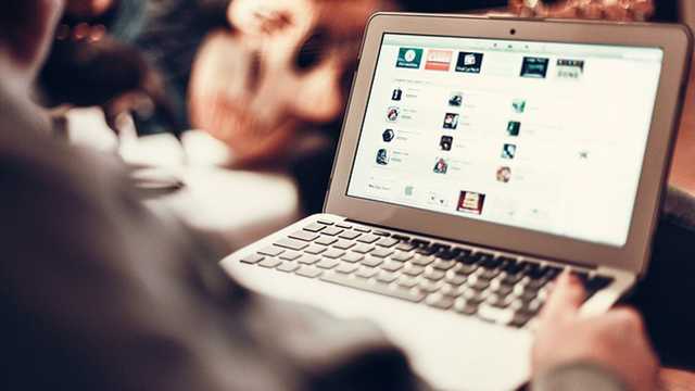 Української мови критично мало в соцмережах українців. Менше, ніж в житті – дослідження